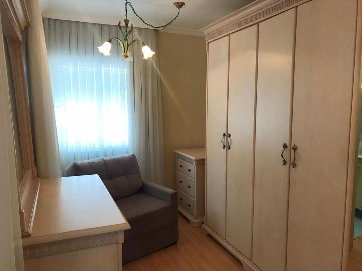 Apartamento Rua Coberta Gramado Luxos Esterno foto